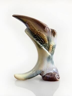 Vintage Original Hull Pottery Cornucopia Parchment & Pine Pottery Vase 8"T